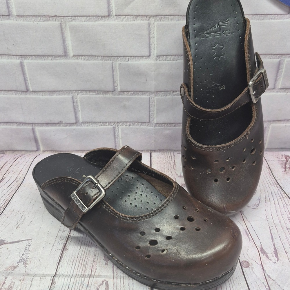 Dansko Brown Leather Mary Jane Clogs Mules Buckle Strap Perforated Size 38 7.5